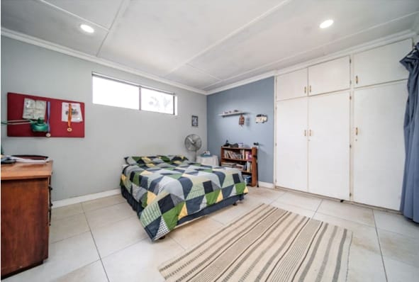 5 Bedroom Property for Sale in Bonnie Doone Eastern Cape